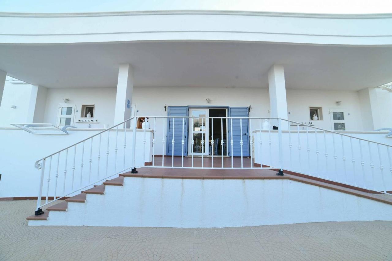 La Caletta Bed And Breakfast Торре-Санта-Сабина Экстерьер фото