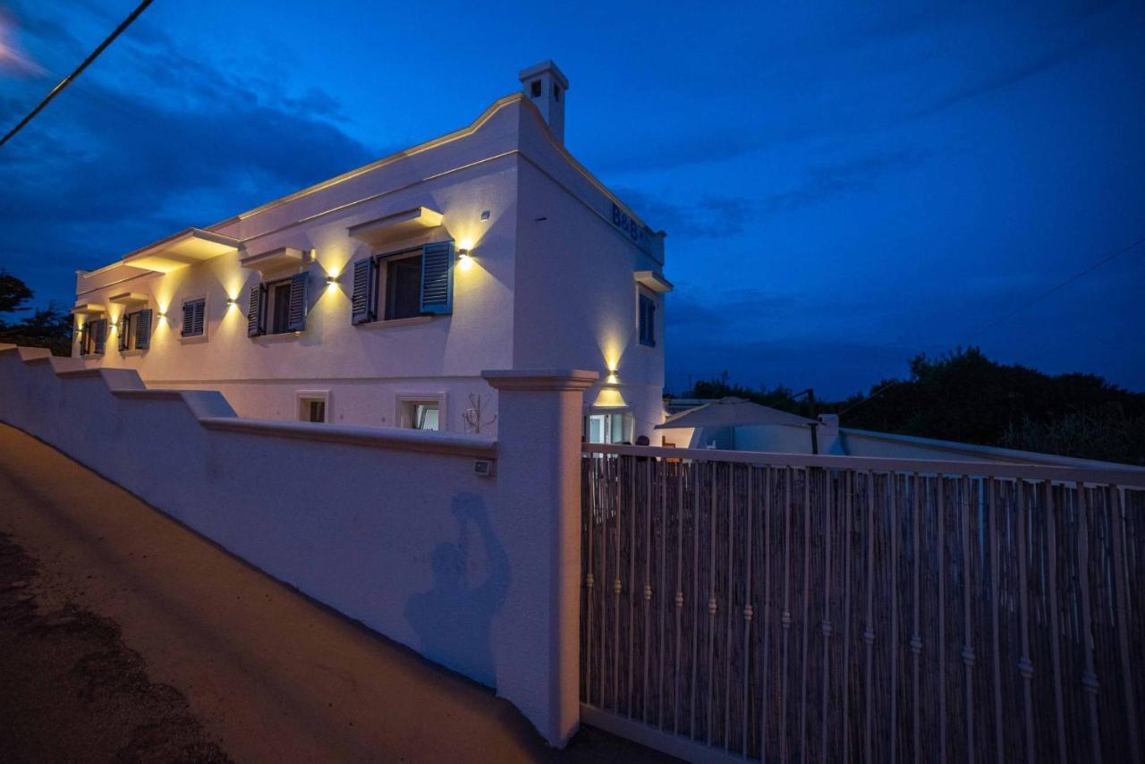 La Caletta Bed And Breakfast Торре-Санта-Сабина Экстерьер фото