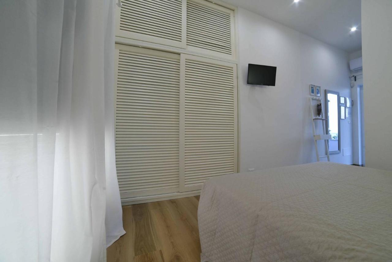 La Caletta Bed And Breakfast Торре-Санта-Сабина Экстерьер фото