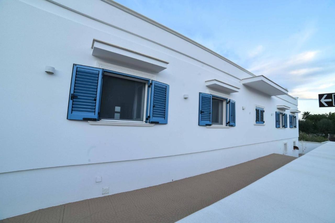La Caletta Bed And Breakfast Торре-Санта-Сабина Экстерьер фото