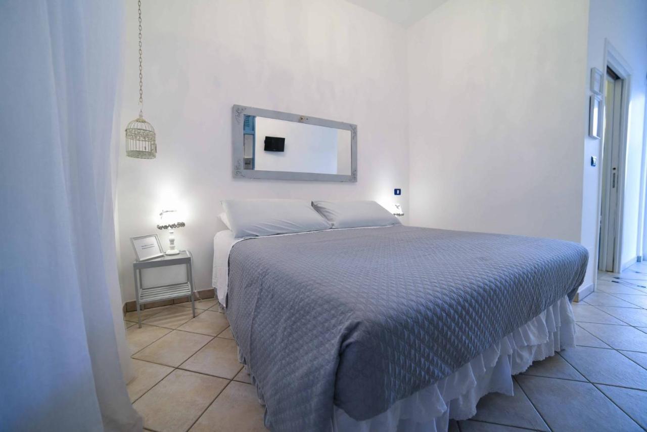 La Caletta Bed And Breakfast Торре-Санта-Сабина Экстерьер фото