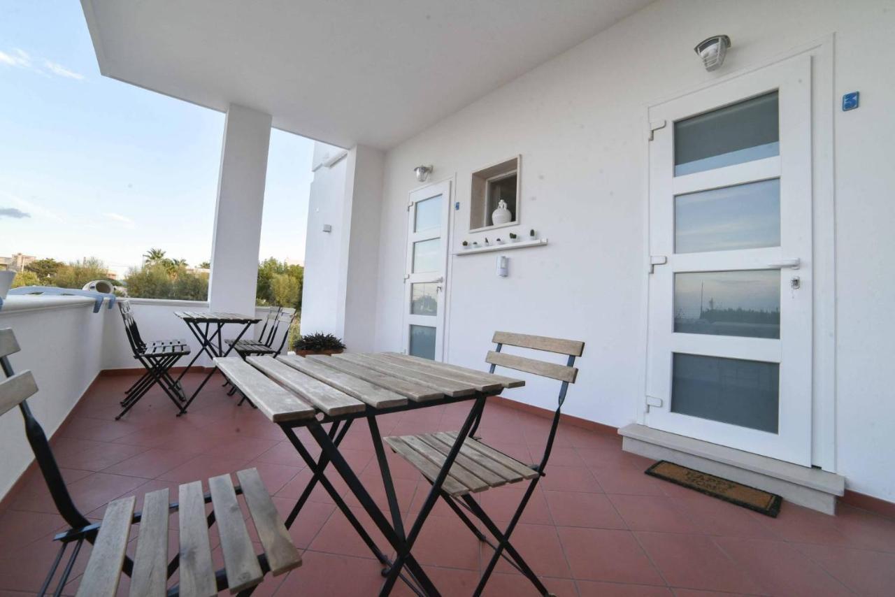 La Caletta Bed And Breakfast Торре-Санта-Сабина Экстерьер фото